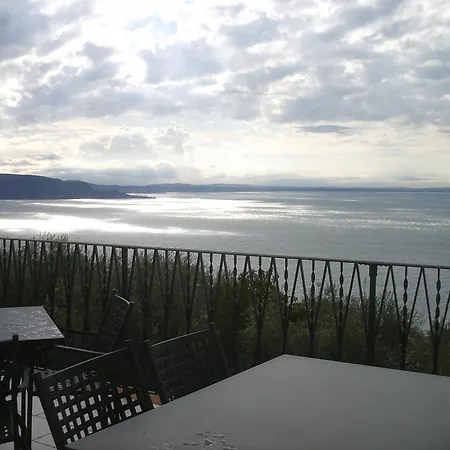 Alojamento de Turismo Rural Il Casale Del Gardone Riviera